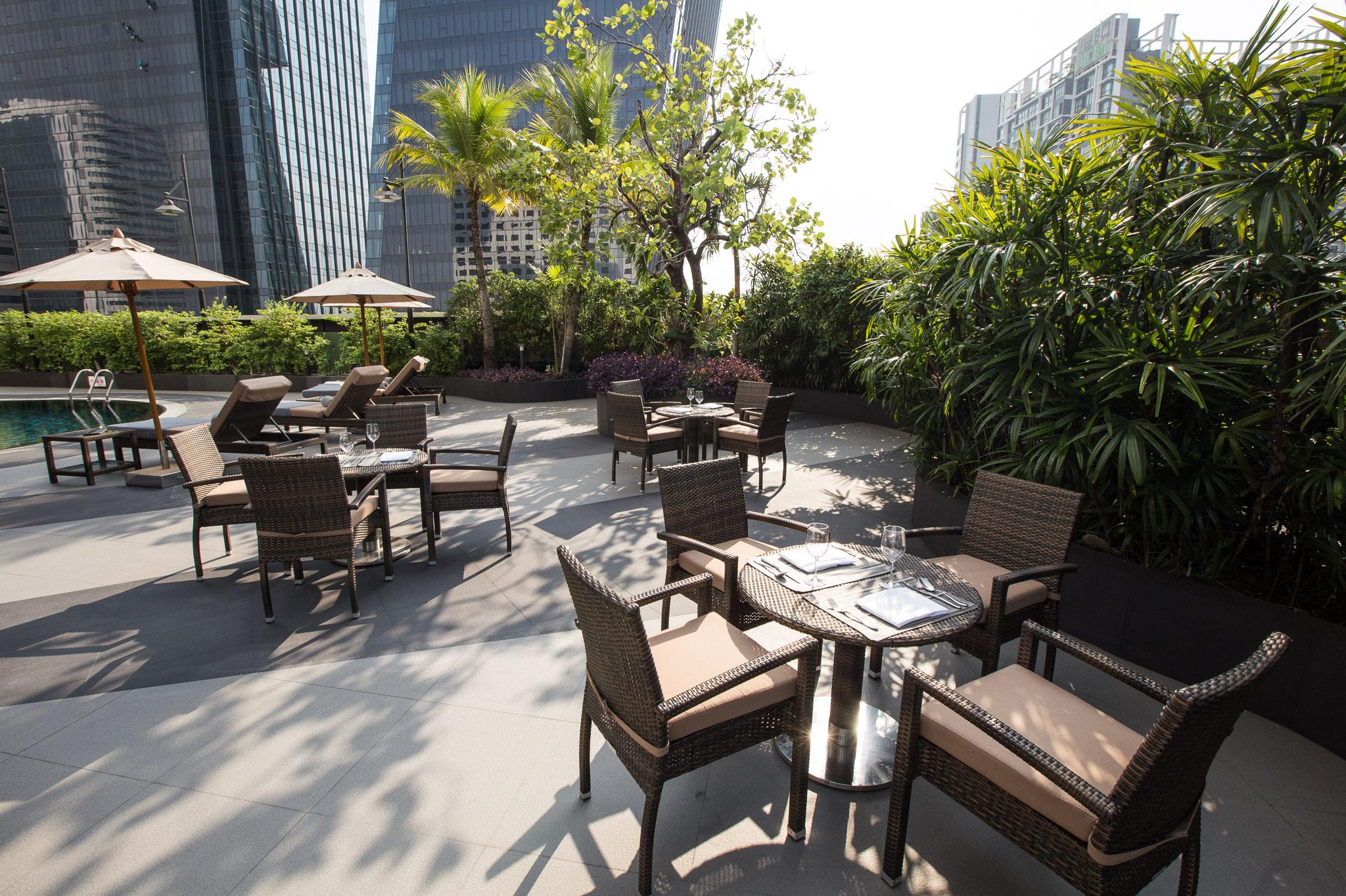 Avani Ratchada Bangkok Exterior photo