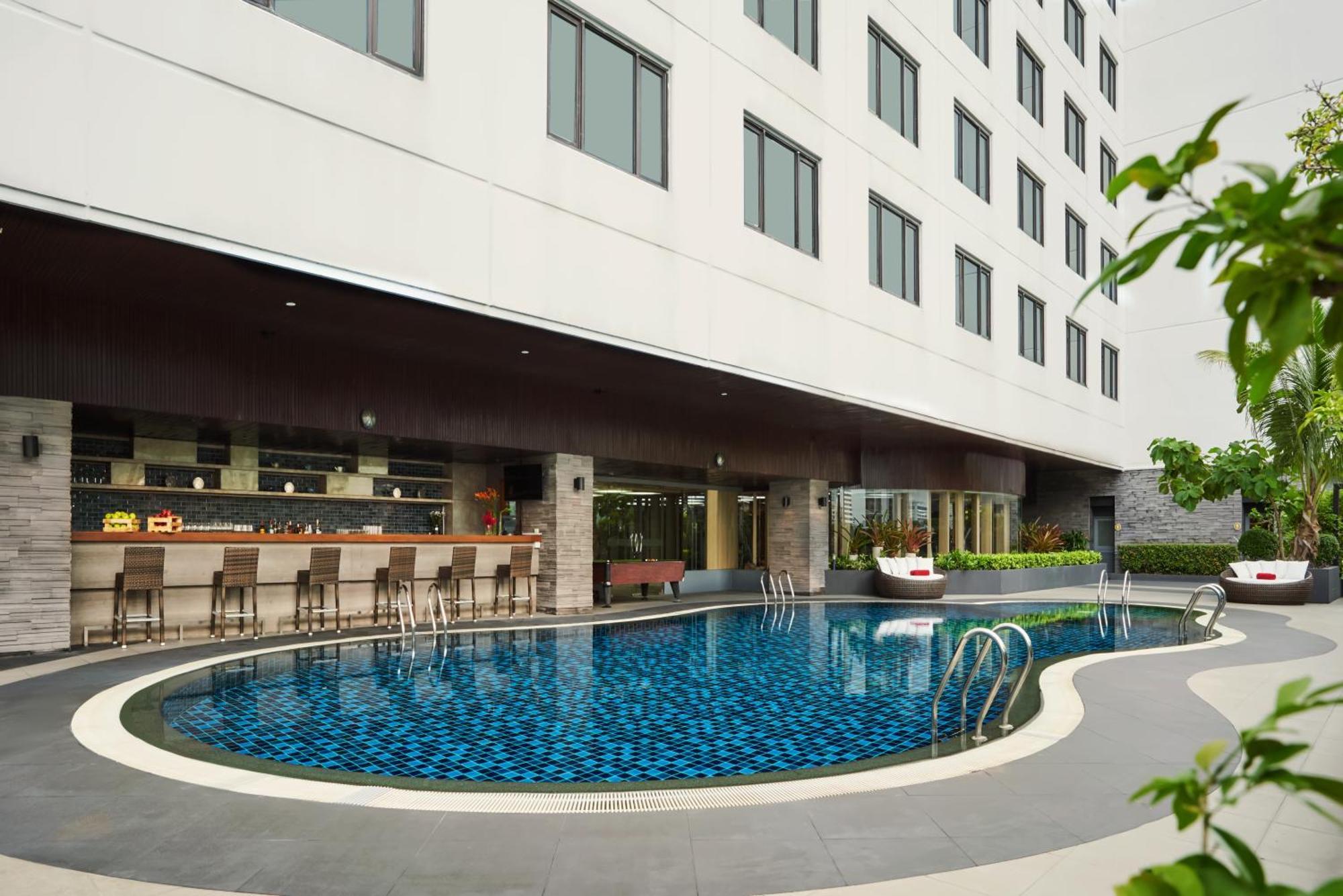 Avani Ratchada Bangkok Exterior photo