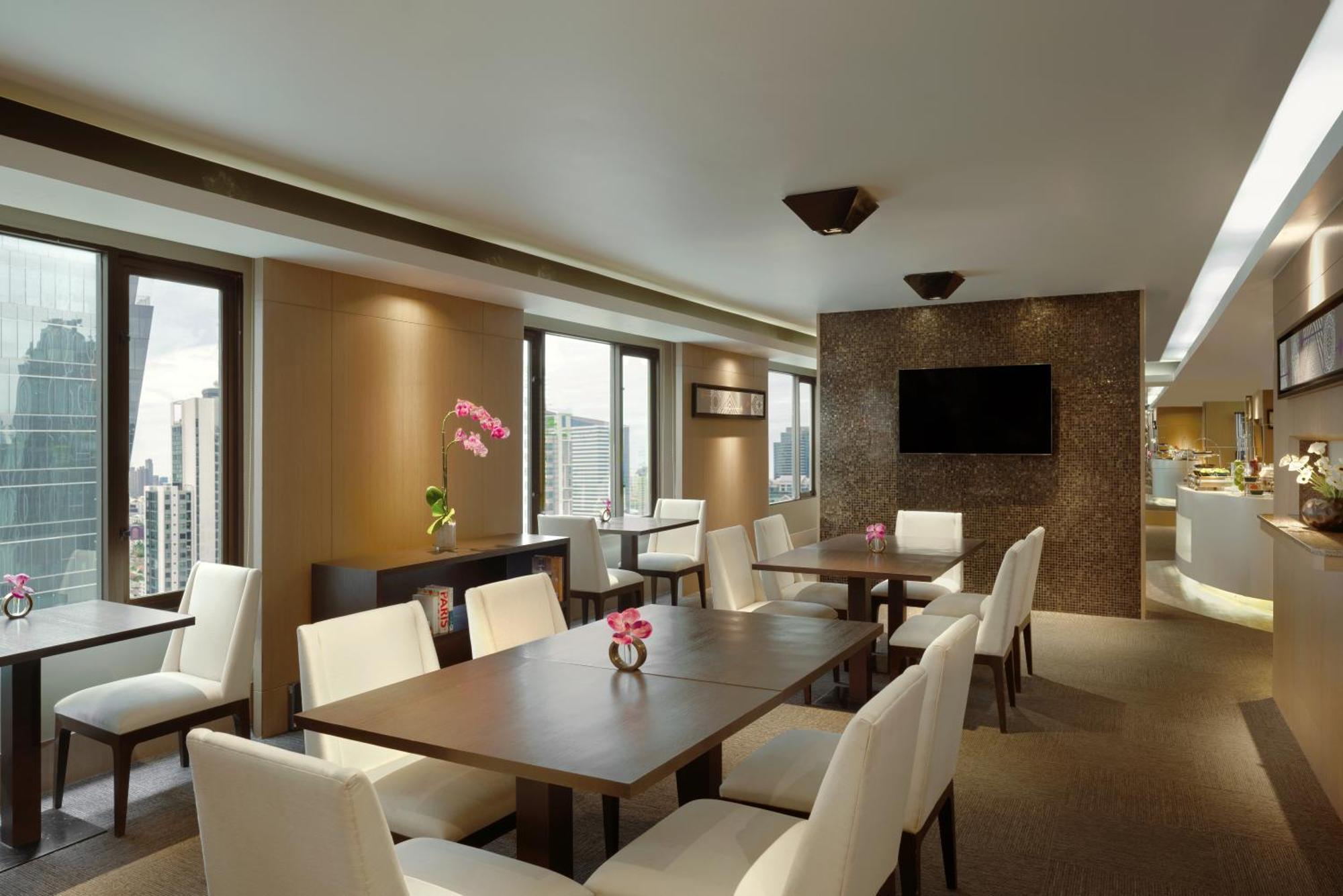 Avani Ratchada Bangkok Exterior photo
