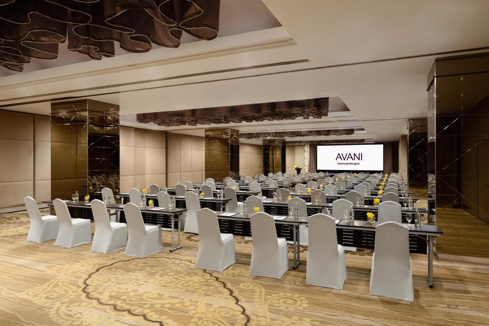 Avani Ratchada Bangkok Exterior photo